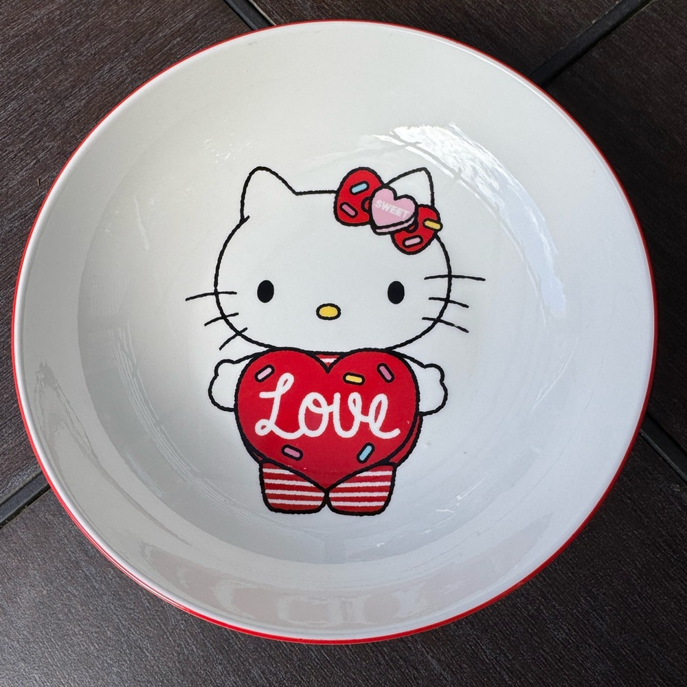 NWOT Hello Kitty White and Red Bowl